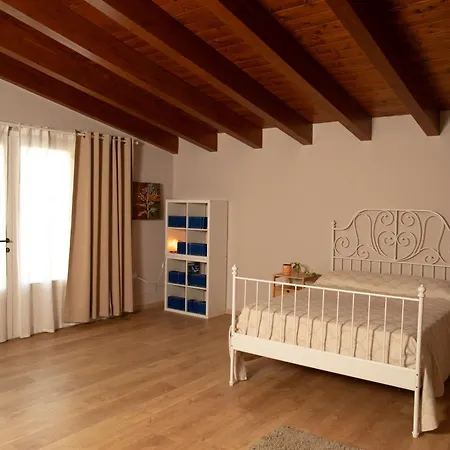 Festina Lente Semesterbostad Citta Sant'Angelo